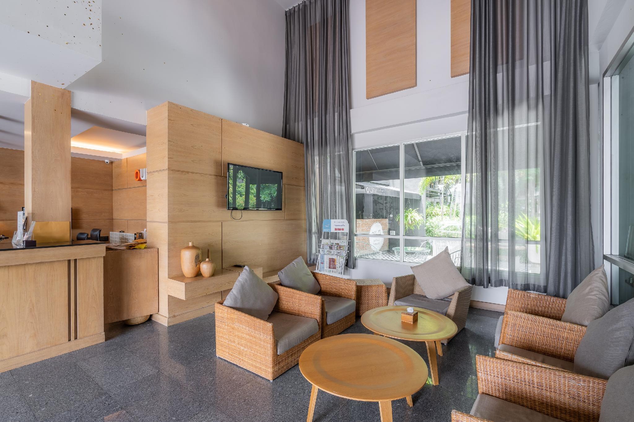 Oun Hotel Bangkok Exterior photo