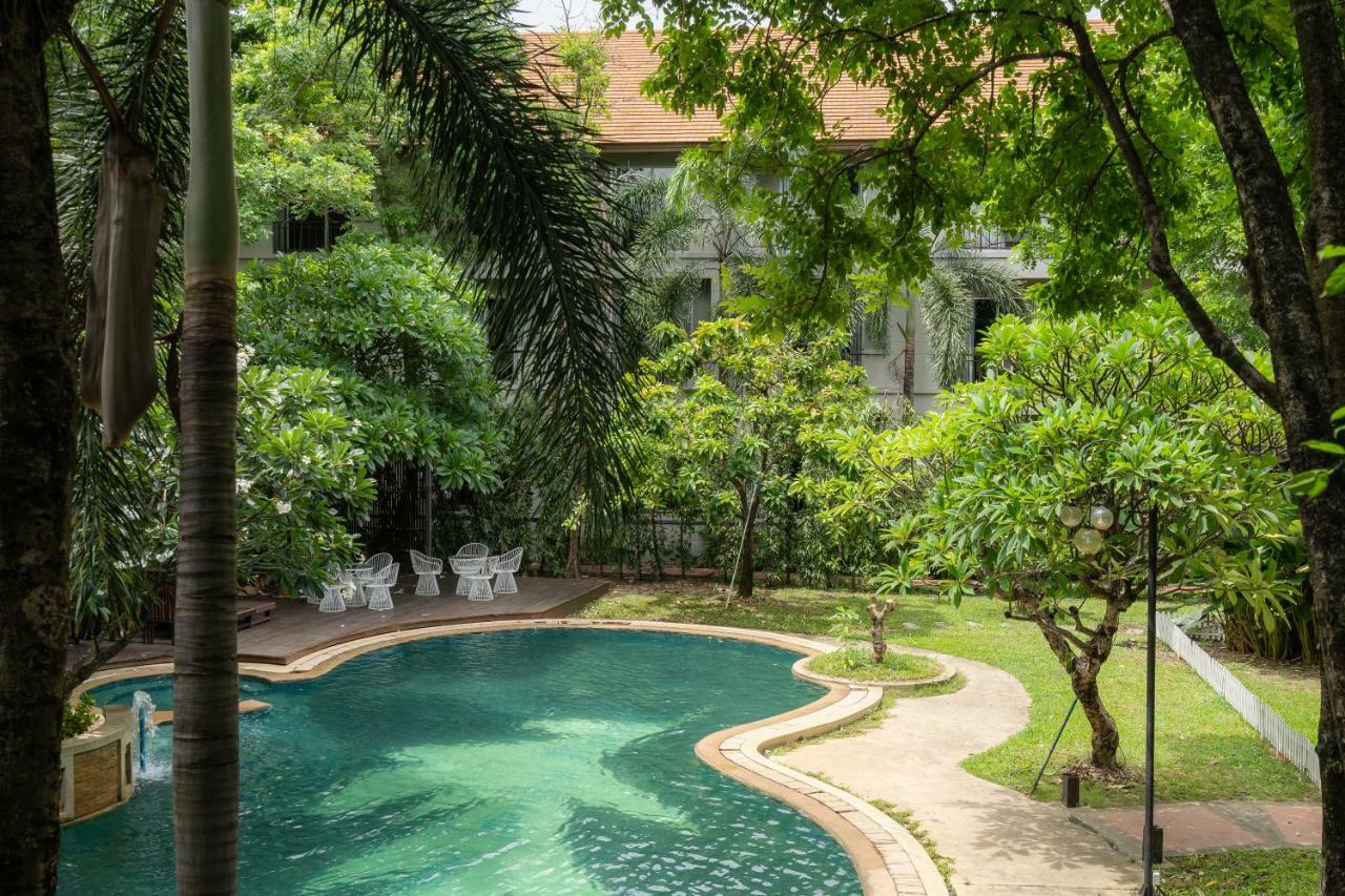 Oun Hotel Bangkok Exterior photo